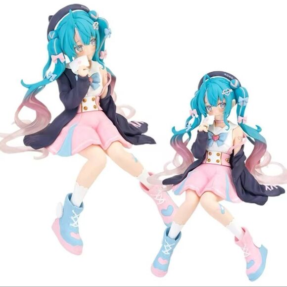 Hatsune Miku Pink Sakura Sitting Anime Action Figurine - Picture 5 of 9